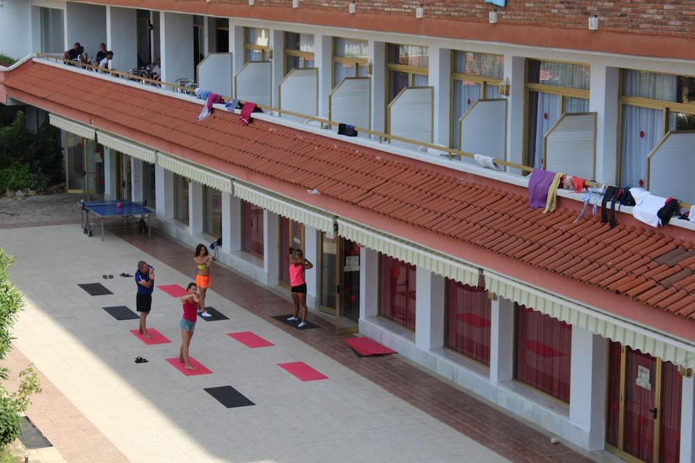 Esplendid Hotel 3*